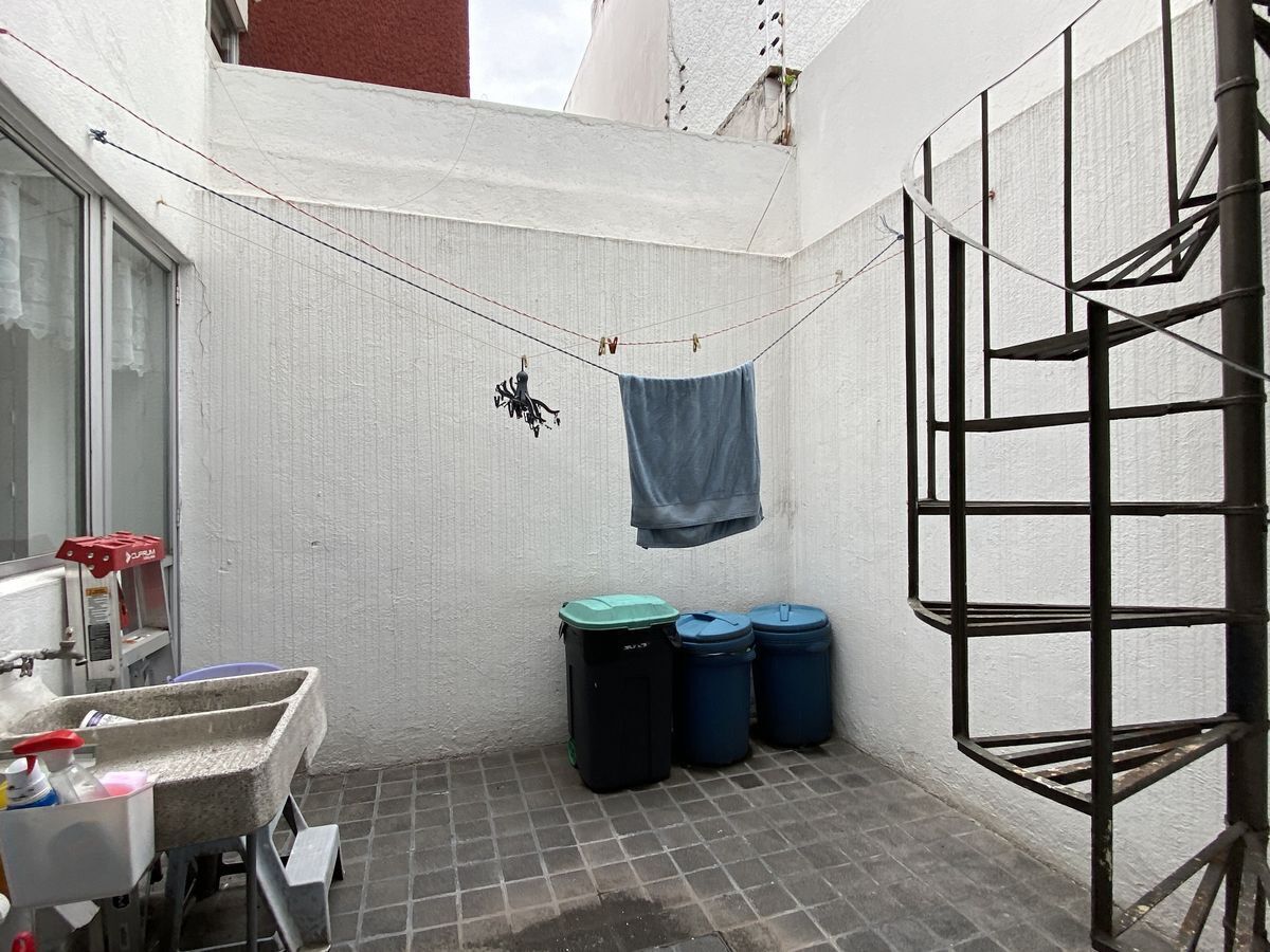 CASA EN VENTA EN LA HERRADURA