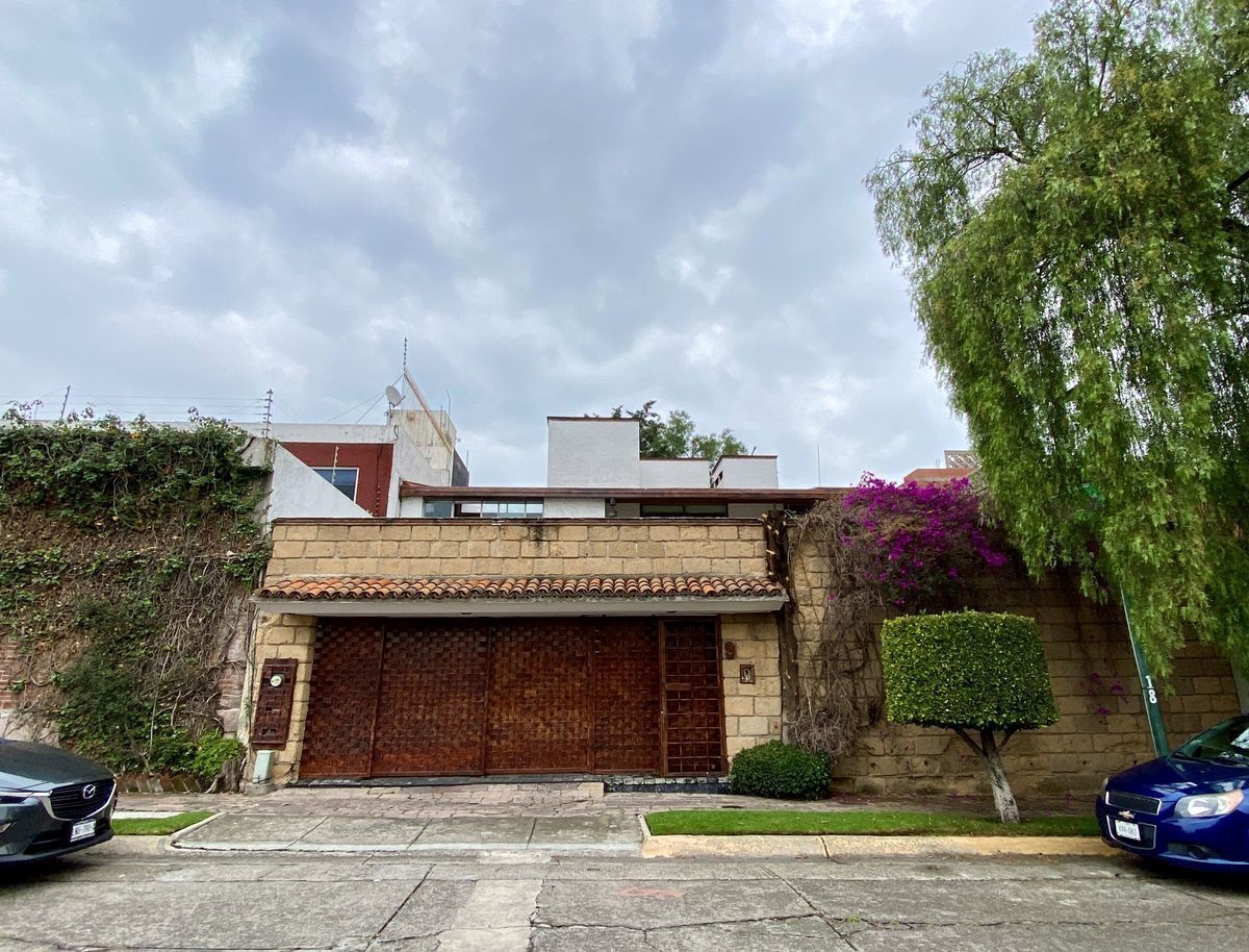 CASA EN VENTA EN LA HERRADURA
