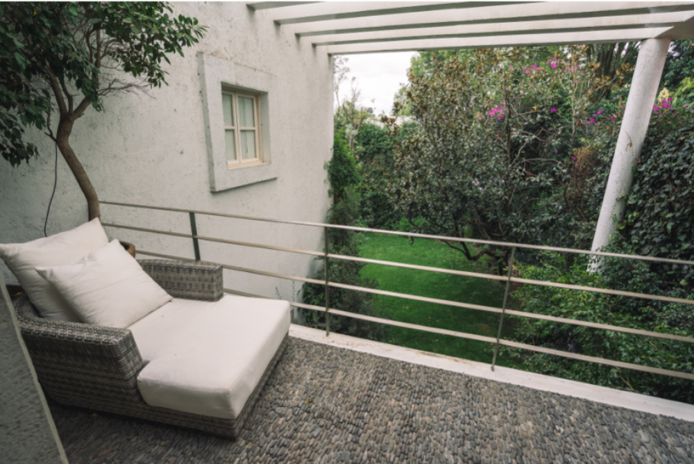 CASA EN VENTA EN SAN ANGEL INN A 2 CUADRAS DE PERIFERICO 