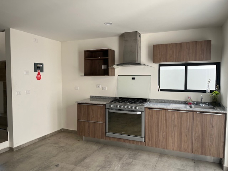 Casa En Adamar Coto MonteAlbán Zona Sur Guadalajara