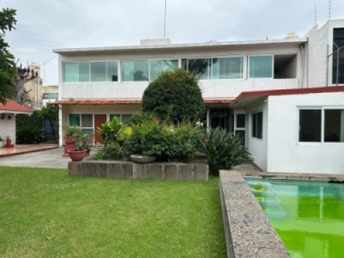Oficina En Venta En Jardines Del Bosque