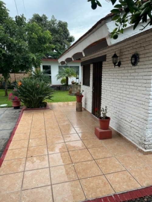 Oficina En Venta En Jardines Del Bosque