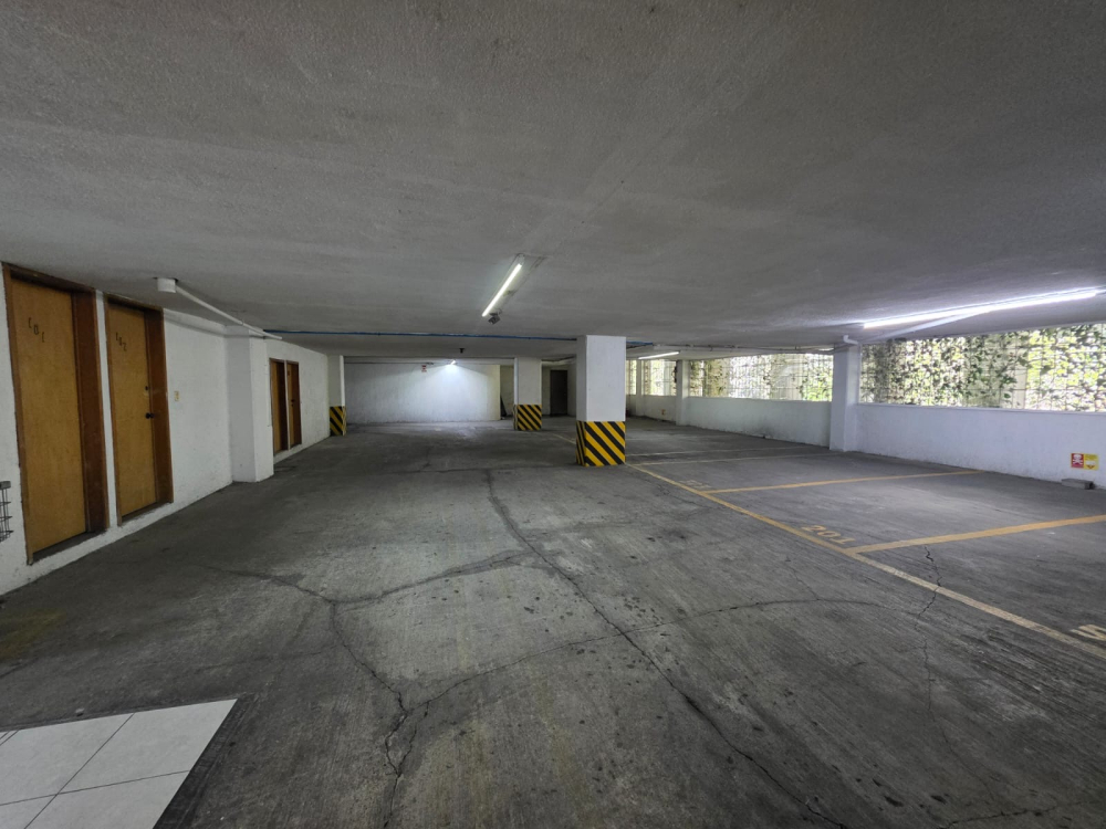 Departamento En Venta Y Renta En Bosque De Las Lomas