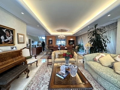 Casa en Condominio en Venta en Bosques de las Lomas