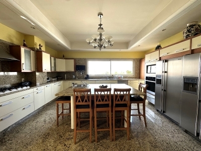 Casa en Condominio en Venta en Bosques de las Lomas
