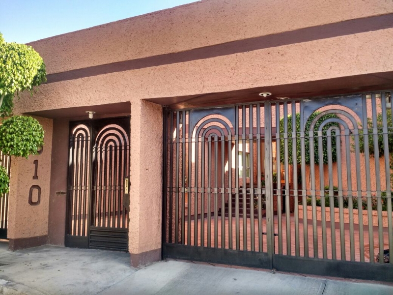 casa en venta en loma dorada
