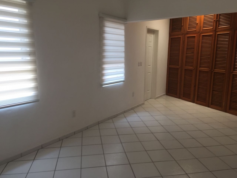 casa en venta en loma dorada