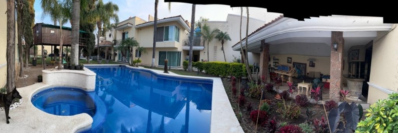 Hermosa Casa Con Alberca Y Acabados De Lujo Por Base Aerea