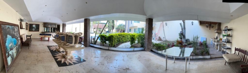 Hermosa Casa Con Alberca Y Acabados De Lujo Por Base Aerea