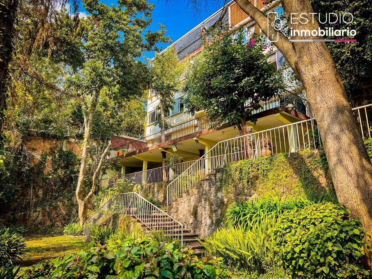 Casa en Venta como Terreno Lomas Altas