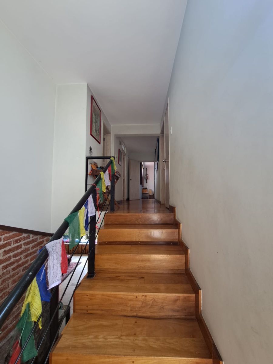 hermosa casa en venta en calle cerrada
