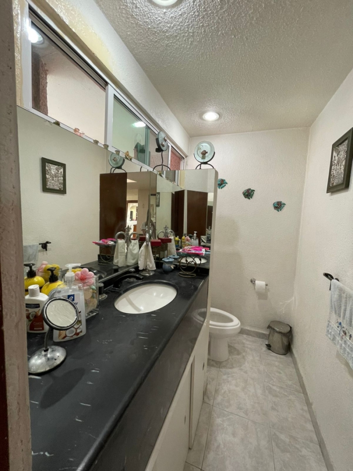 SE VENDE CASA EN BOULEVARD LOMAS DE BELLAVISTA ESTADO DE MEXICO 