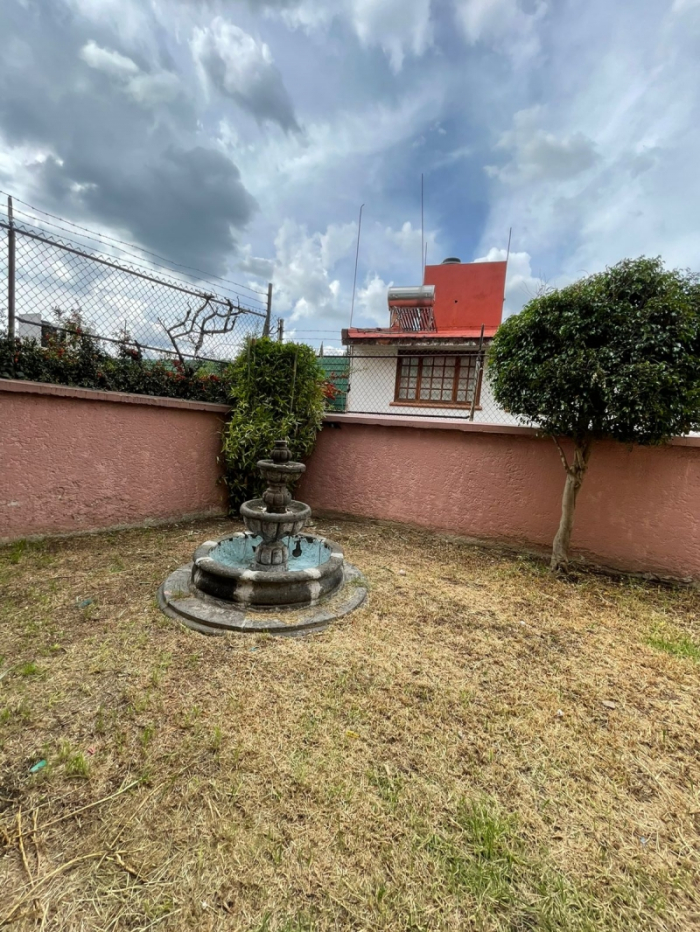 SE VENDE CASA EN BOULEVARD LOMAS DE BELLAVISTA ESTADO DE MEXICO 