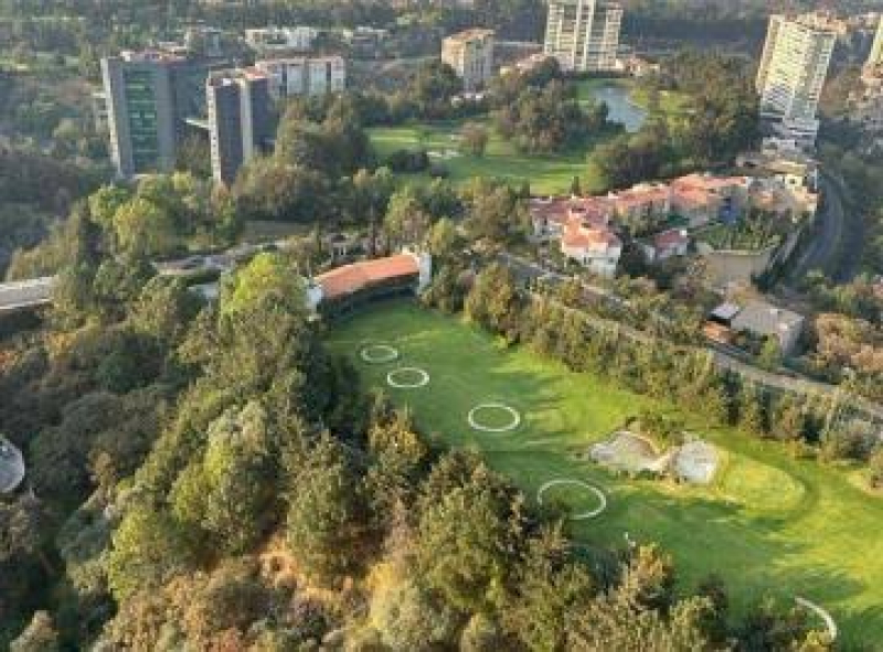 Casa En Venta En Lomas Country Club