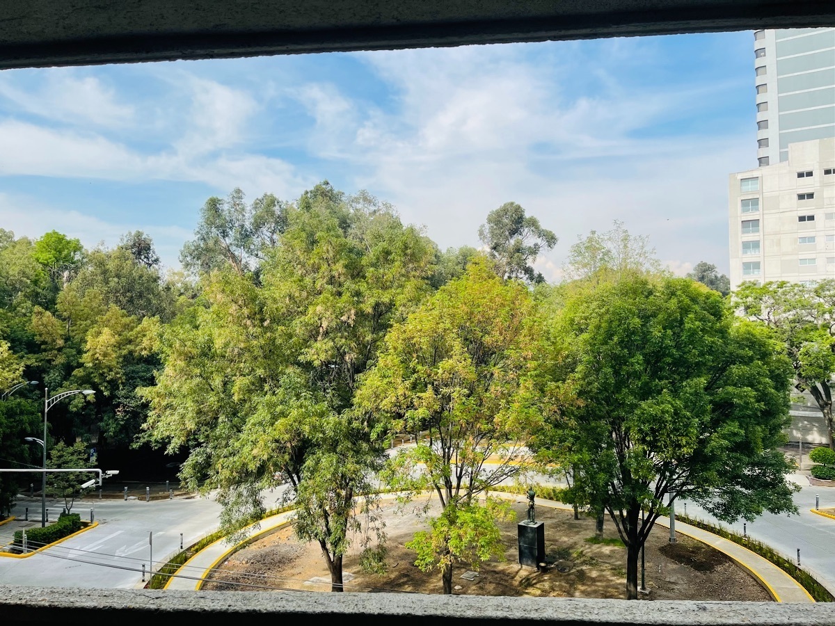 excelente departamento con gran ubicación.
