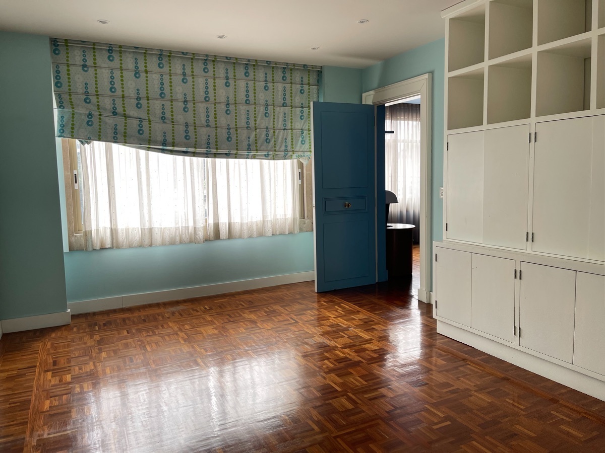 Extraordinaria casa con gran ubicación.