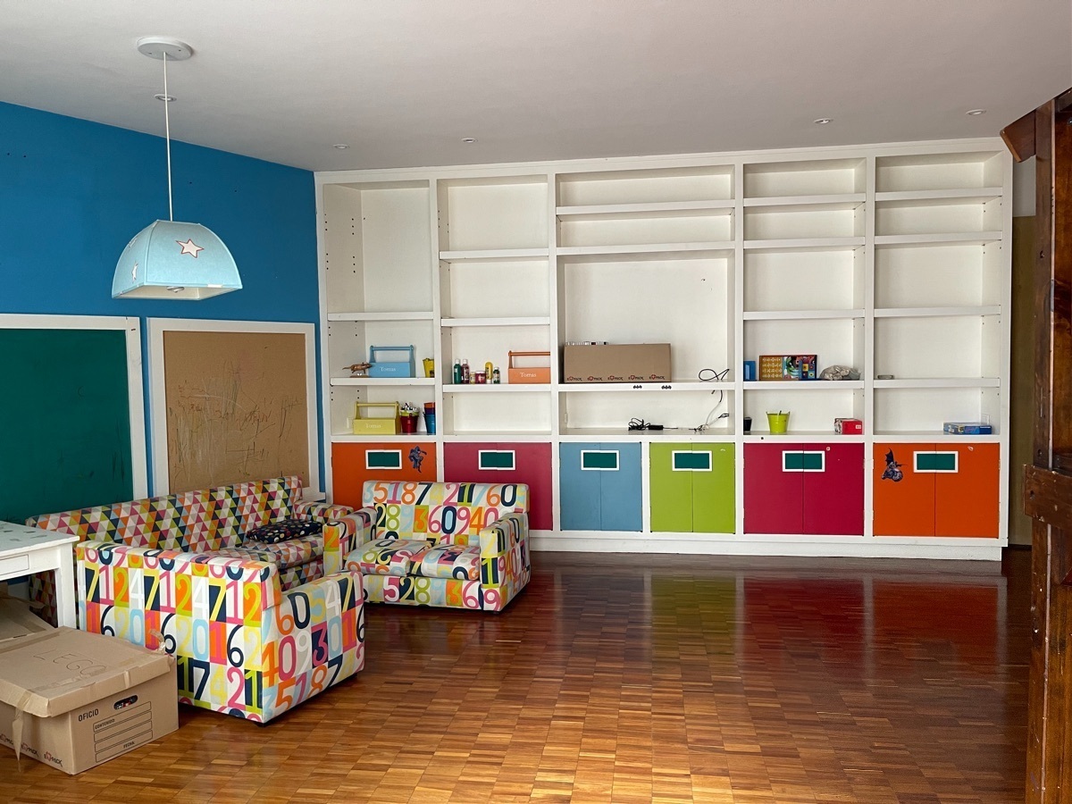 Extraordinaria casa con gran ubicación.