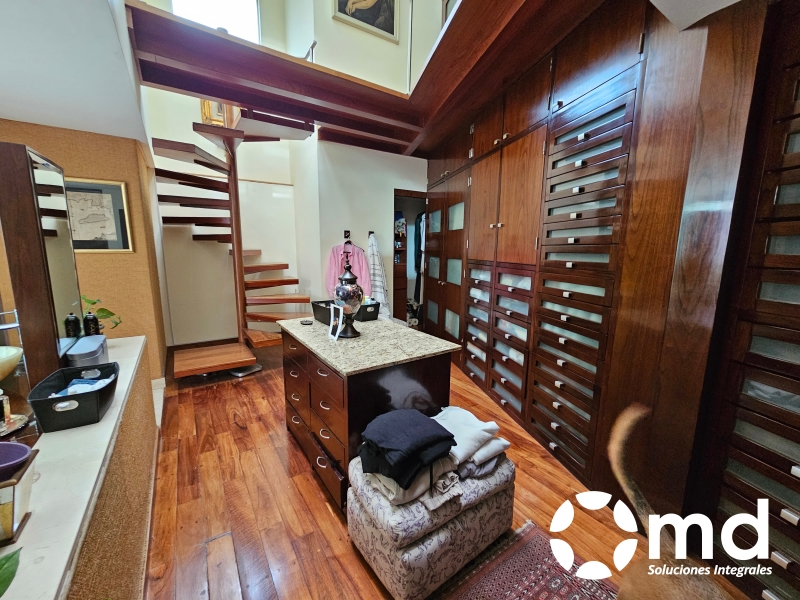 Casa En Venta En Jardines Del Pedregal