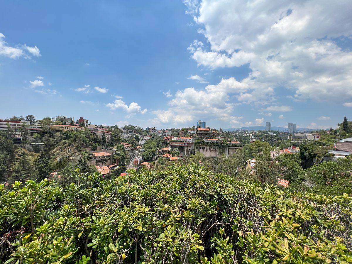 Excelente casa en Bosques de las Lomas