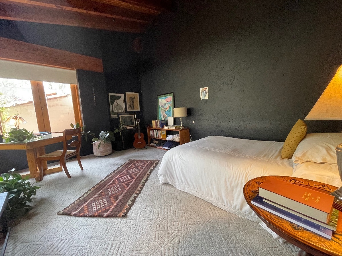 Excelente casa en Paseo de las Lomas ¡Negociable!