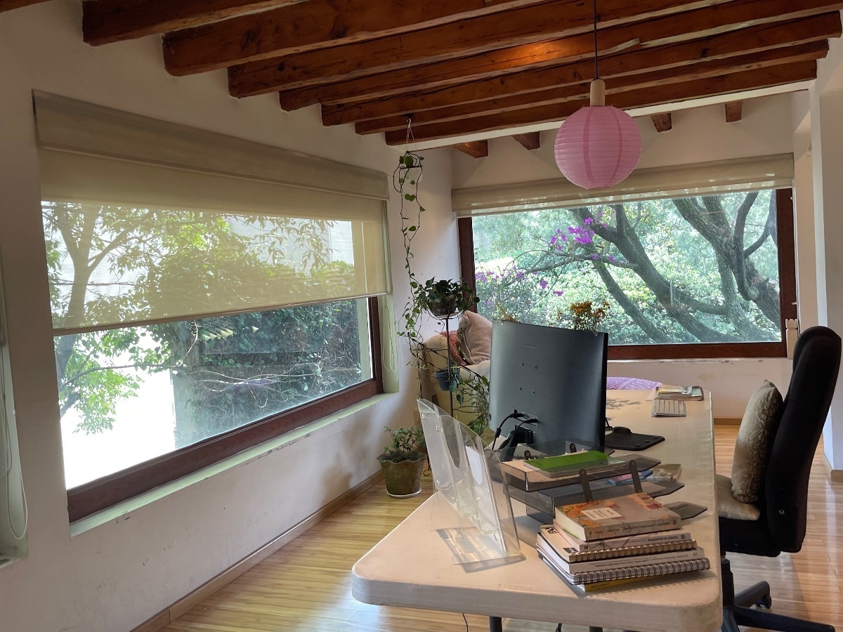 Excelente casa en Paseo de las Lomas ¡Negociable!