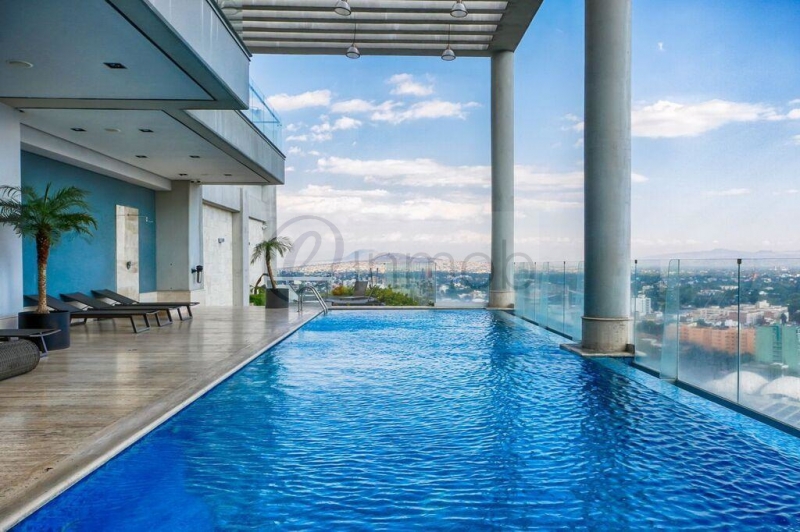 Renta Departamento En City Tower Grand, 2 Recámaras Con Balcón, Piso 18
