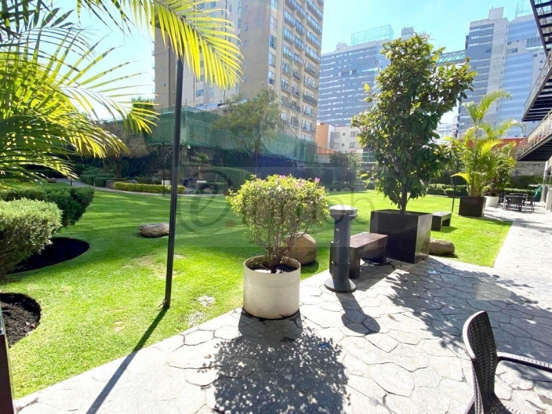 Renta Departamento En City Tower Grand, 2 Recámaras Con Balcón, Piso 18