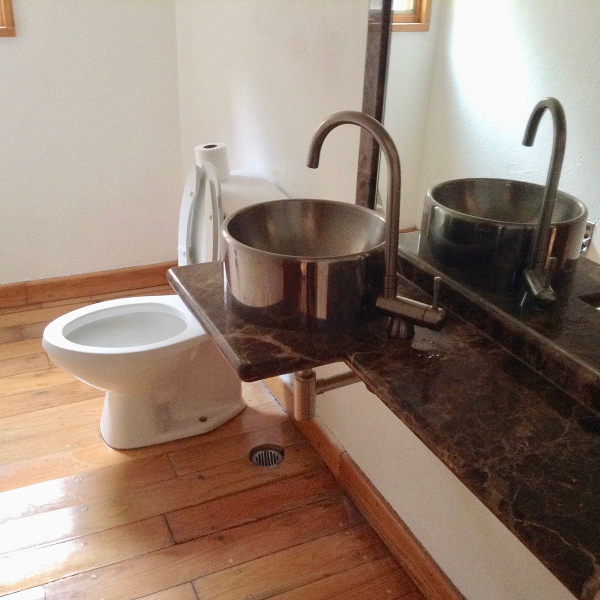 VENDO TOWN HOUSE EN LOMAS DE BEZARES