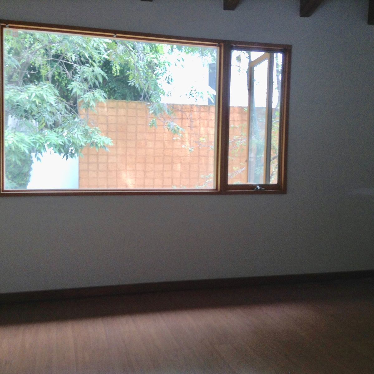 VENDO TOWN HOUSE EN LOMAS DE BEZARES