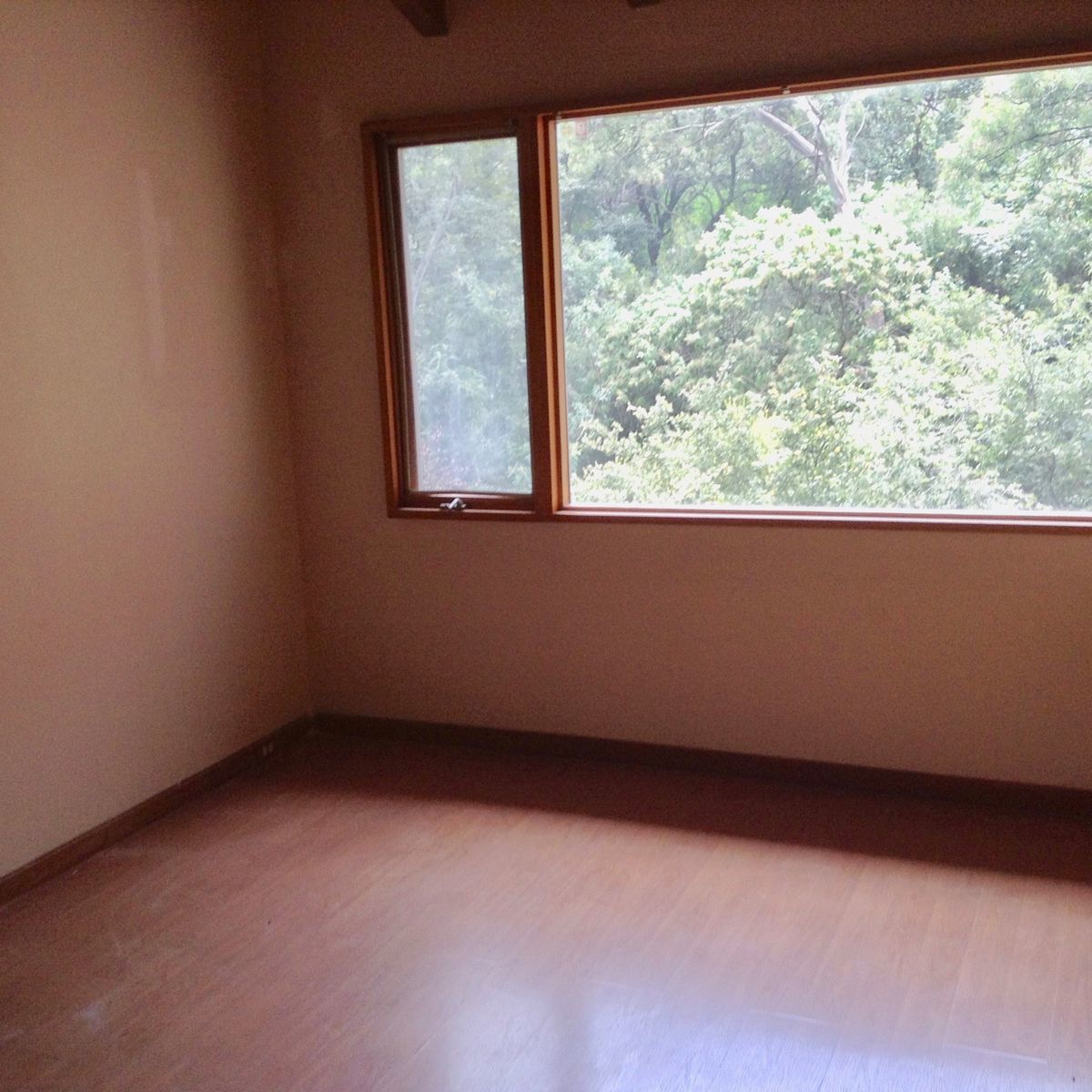 VENDO TOWN HOUSE EN LOMAS DE BEZARES