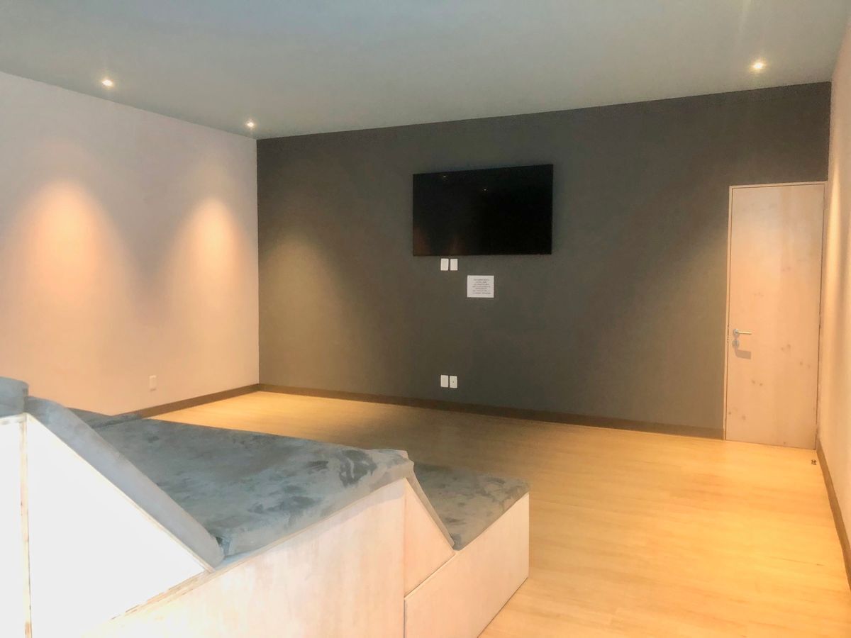 VENDO DEPARTAMENTO EN AV. SANTA FE PUNTA PONIENTE