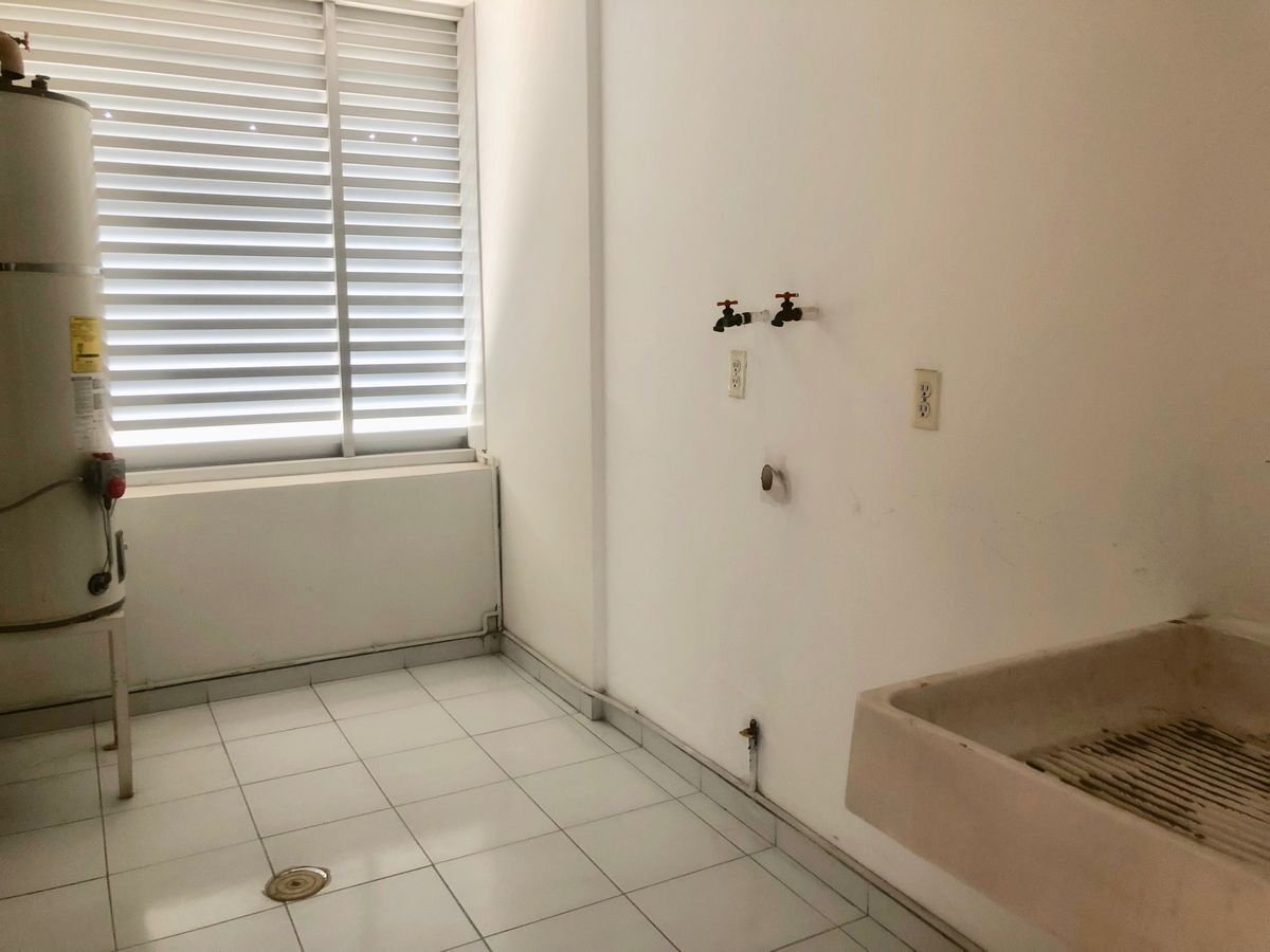 VENDO DEPARTAMENTO EN AV. SANTA FE PUNTA PONIENTE