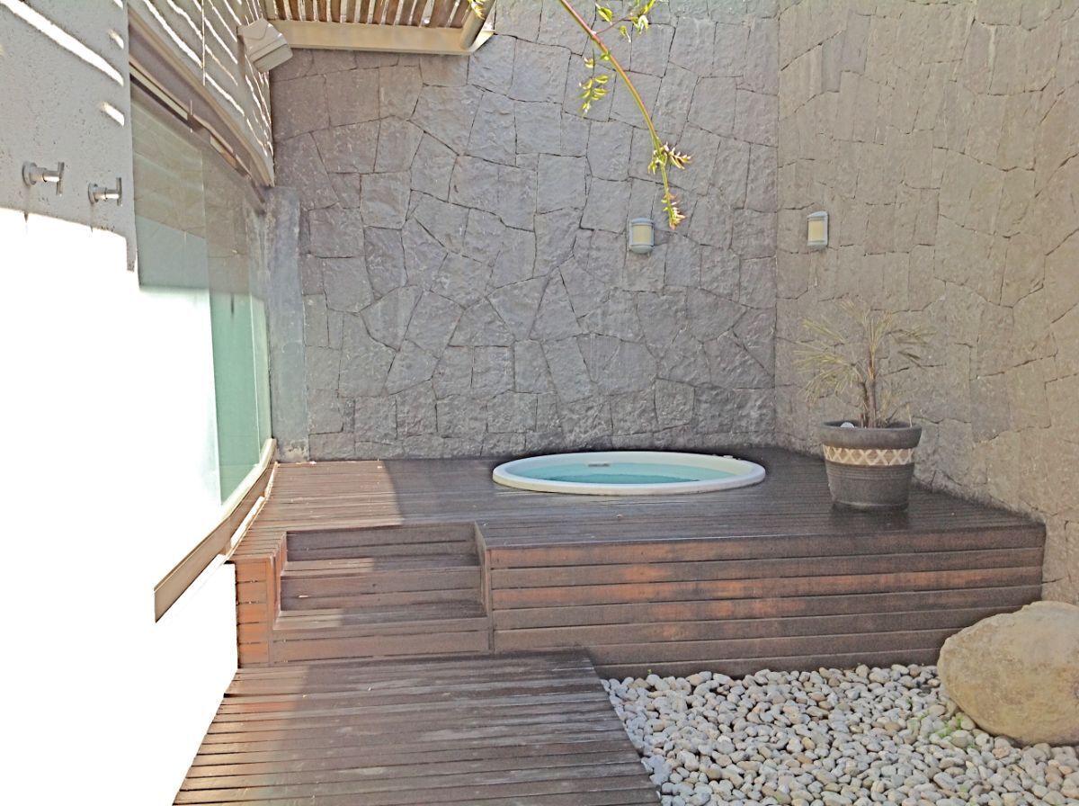 VENDO GARDEN EN LA ENRAMADA Y CON TERRAZA