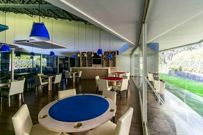VENDO GARDEN EN LA ENRAMADA Y CON TERRAZA