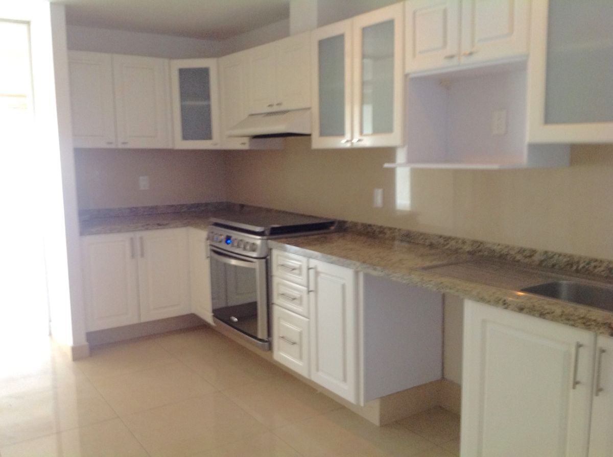 VENDO GARDEN EN LA ENRAMADA Y CON TERRAZA