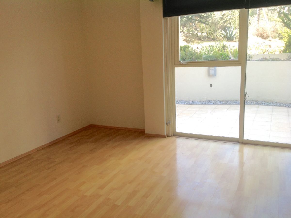 VENDO GARDEN EN LA ENRAMADA Y CON TERRAZA