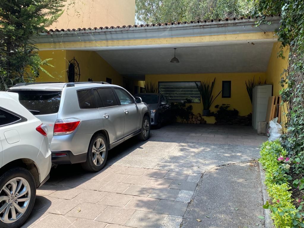 VENDO CASA EN CONDOMINIO EN CERRADA EN LA FLORIDA