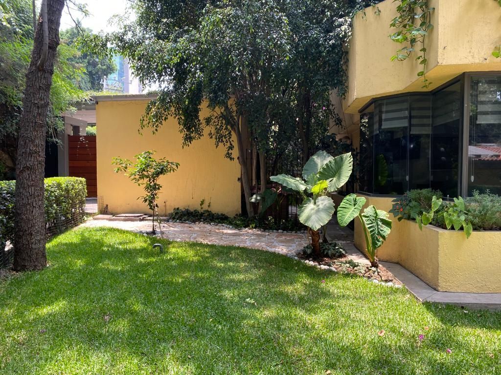 VENDO CASA EN CONDOMINIO EN CERRADA EN LA FLORIDA