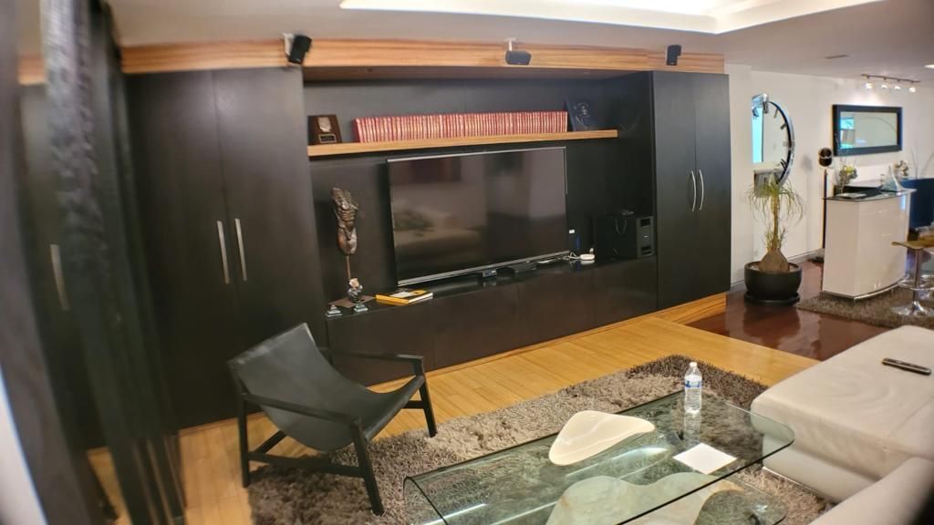 RENTO DEPARTAMENTO AMUEBLADO CON TERRAZA EN LAS LOMAS