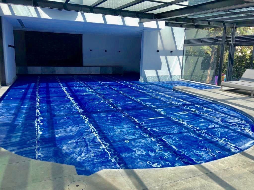 VENDO DEPARTAMENTO REMODELADO EN BOSQUES PISO BAJO