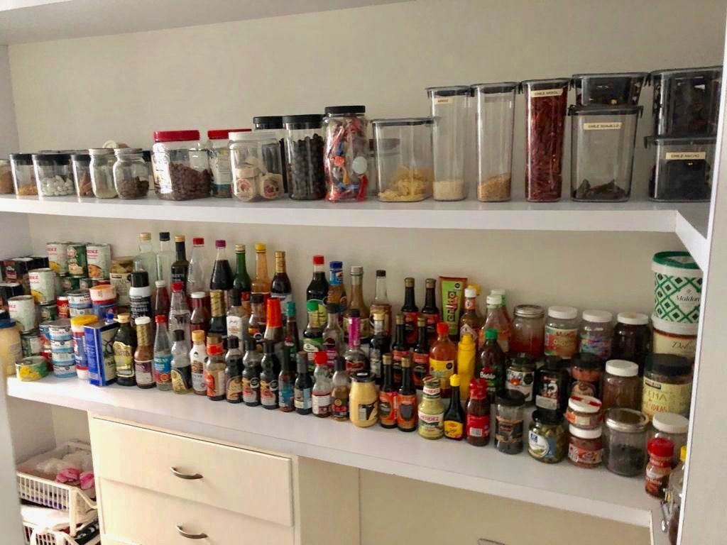 VENDO DEPARTAMENTO REMODELADO EN BOSQUES PISO BAJO
