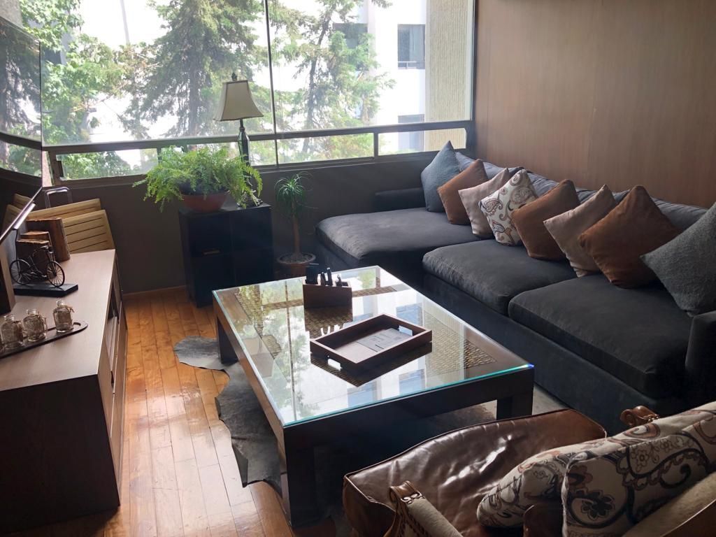 VENDO DEPARTAMENTO REMODELADO EN BOSQUES PISO BAJO