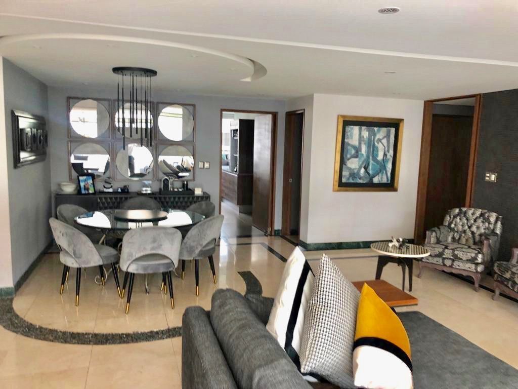 VENDO DEPARTAMENTO REMODELADO EN BOSQUES PISO BAJO