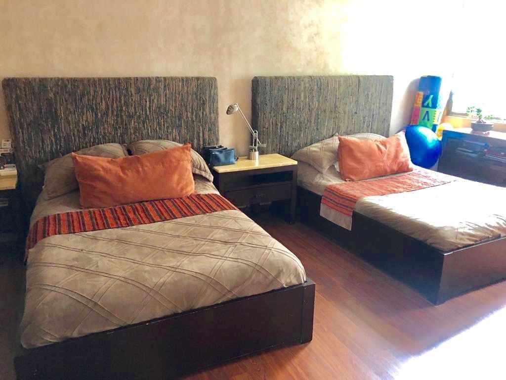 VENDO DEPARTAMENTO REMODELADO EN BOSQUES PISO BAJO