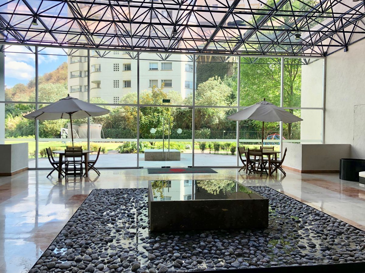 VENDO DEPARTAMENTO EN COUNTRY CLUB CON 4 RECAMARAS Y TERRAZA EN INTERLOMAS