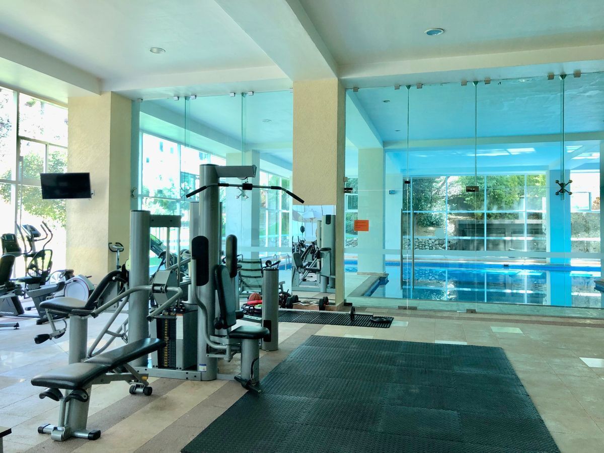 VENDO DEPARTAMENTO EN COUNTRY CLUB CON 4 RECAMARAS Y TERRAZA EN INTERLOMAS