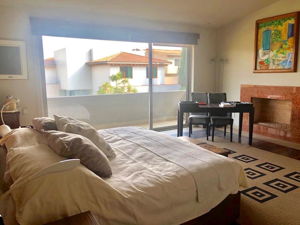 VENDO CASA EN HACIENDA SANTA FE LA LOMA