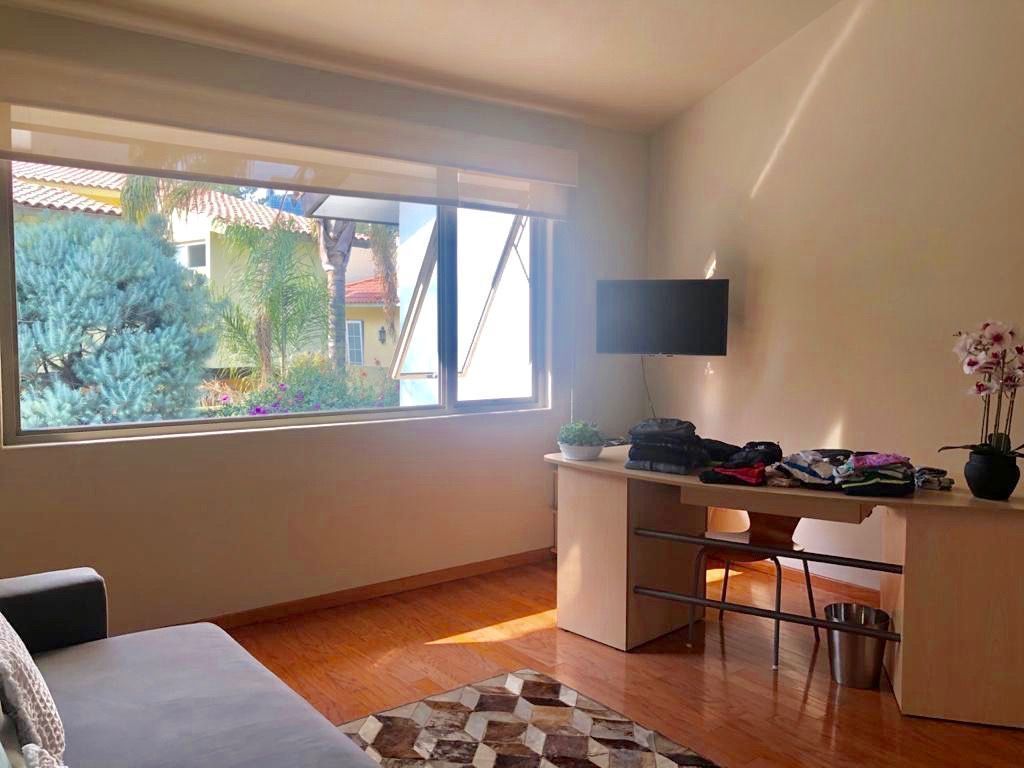 VENDO CASA EN HACIENDA SANTA FE LA LOMA