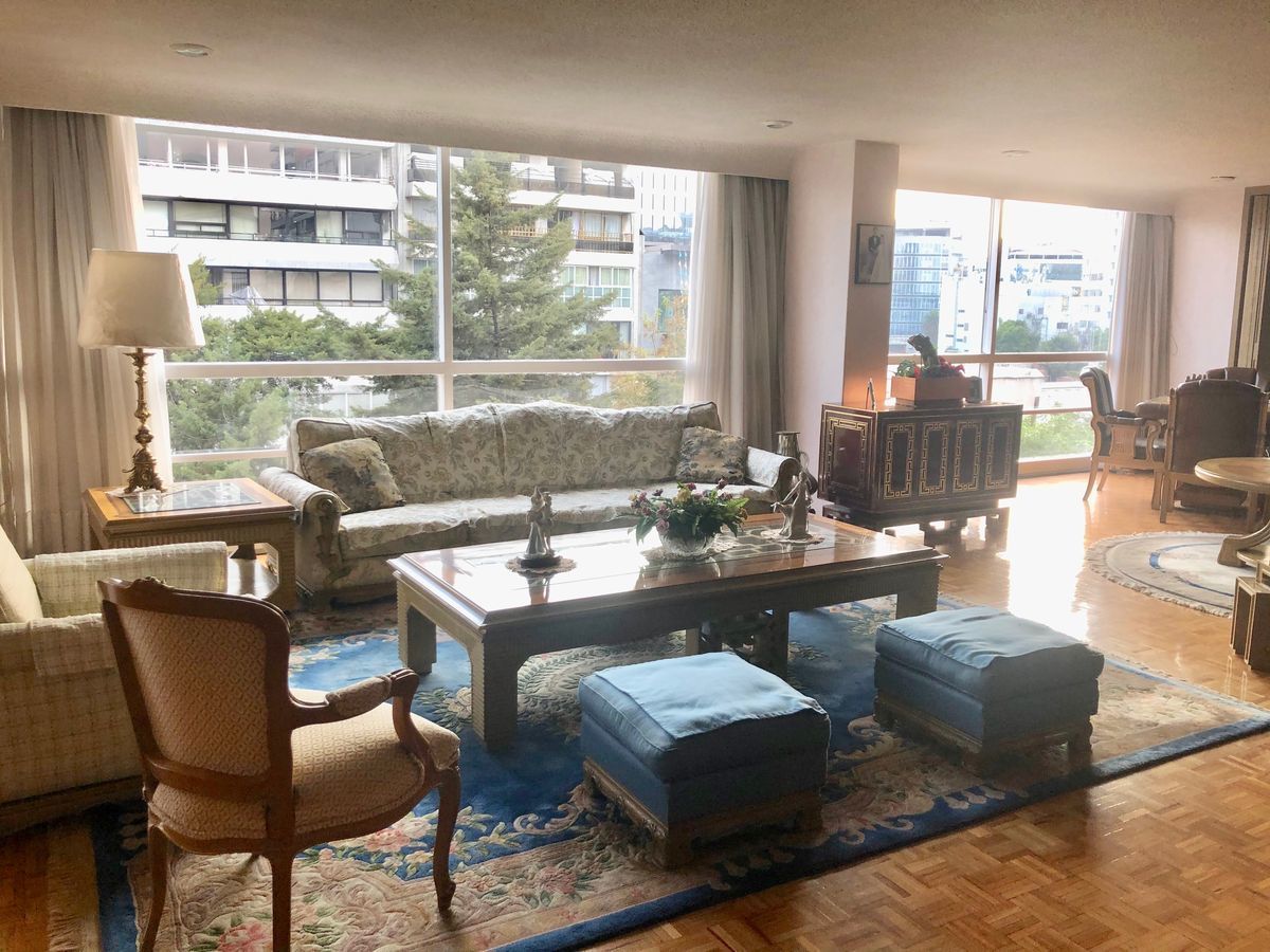 VENDO DEPARTAMENTO AMPLIO EN POLANCO CON BUENA VISTA