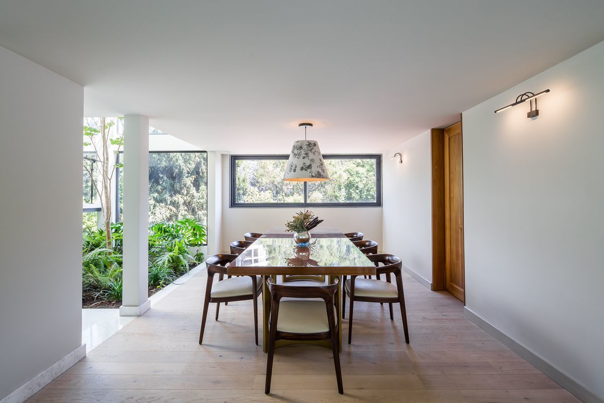 VENDO CASA NUEVA DE 4 RECAMARAS EN BOSQUES